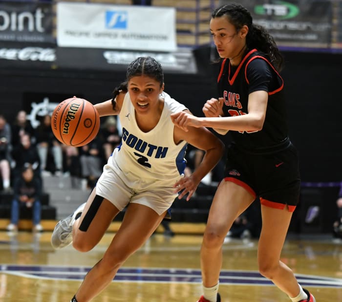South Medford Clackamas 6A Oregon girls basketball final Taylor Balkom 02